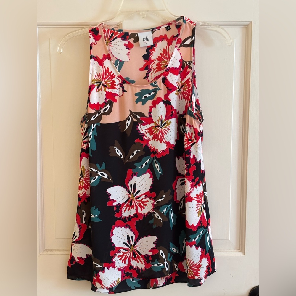 CAbi Floral Hibiscus Tank Small